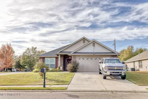 14584 Canal Lp, Gulfport, MS 39503