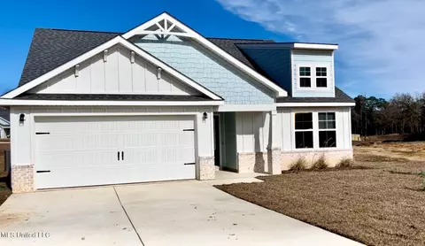85029 Pohaku Dr, Diamondhead, MS 39525