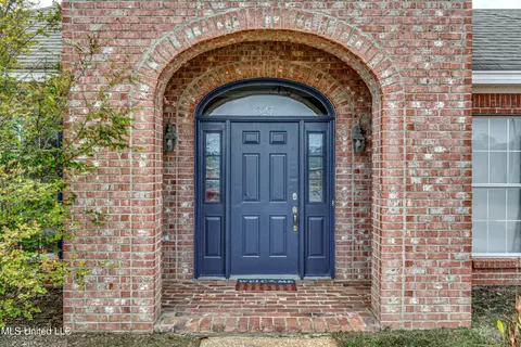 327 Cherry Bark Dr, Brandon, MS 39047 photo 4
