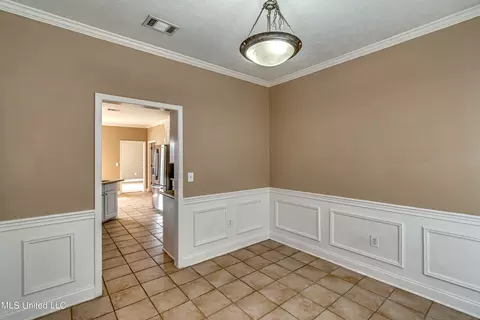 327 Cherry Bark Dr, Brandon, MS 39047 photo 13