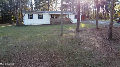 19280 Highway 4 E, Senatobia, MS 38668
