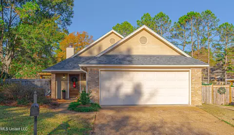 609 Bedford Cir, Madison, MS 39110