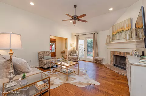 609 Bedford Cir, Madison, MS 39110 photo 8