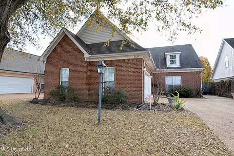 2885 Liverpool Ln, Southaven, MS 38671