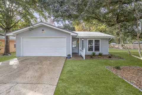 1217 23rd St, Gulfport, MS 39501