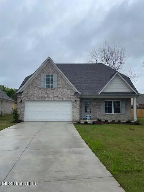 1635 Cortez Cv, Horn Lake, MS 38637