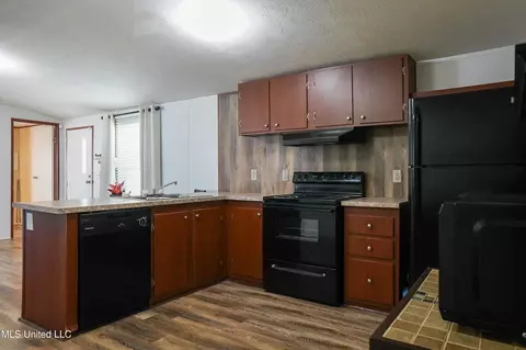 96 Campers Cv, Picayune, MS 39466 photo 12