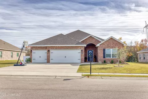 9359 Lost Tree Trl, Biloxi, MS 39532