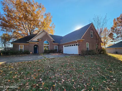 5545 Corey Cv, Horn Lake, MS 38637