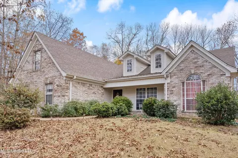 57 Timber Ridge Dr, Byhalia, MS 38611