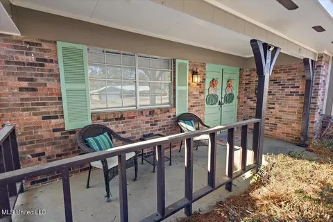 144 Riviera Dr, Jackson, MS 39211 photo 4