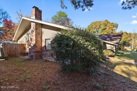 144 Riviera Dr, Jackson, MS 39211 photo 2