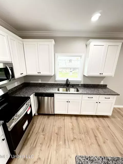 Kitchen - 3171 Tannertown Rd #5, Lucedale, MS 39452 photo 6 of 6