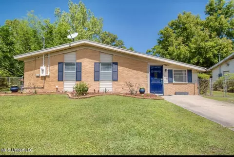 2168 Alice Dr, Biloxi, MS 39531