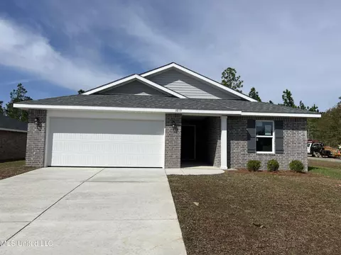 18115 Tiffany Renee Dr, Gulfport, MS 39503