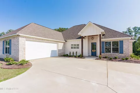 Exterior - 128 Catherine Blvd, Clinton, MS 39056 photo 3 of 20