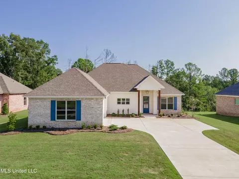 Exterior - 128 Catherine Blvd, Clinton, MS 39056 photo 6 of 20
