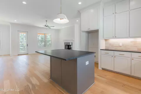 Other - 128 Catherine Blvd, Clinton, MS 39056 photo 2 of 14