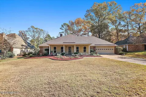 81 Napa Valley Cir, Madison, MS 39110