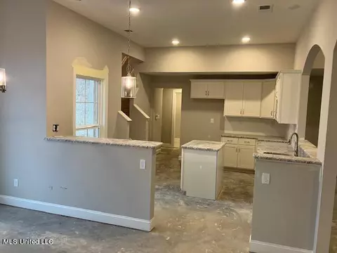 Kitchen - 1785 Baisley Dr, Nesbit, MS 38651 photo 1 of 1