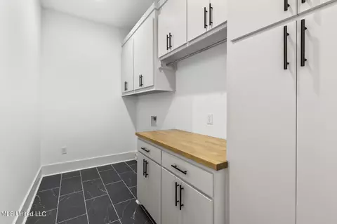 Other - 104 Water St, Madison, MS 39110 photo 4 of 7