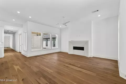 Other - 104 Water St, Madison, MS 39110 photo 1 of 7