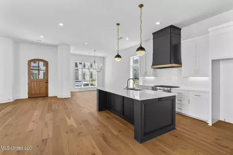 Kitchen - 104 Water St, Madison, MS 39110 photo 1 of 7