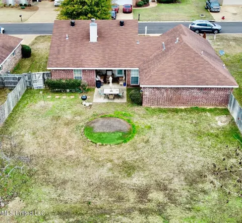 111 Cherry Laurel Cir, Pearl, MS 39208 photo 32