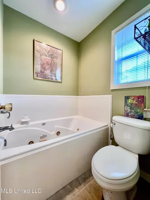 111 Cherry Laurel Cir, Pearl, MS 39208 photo 25