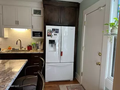 Kitchen - 228 Fredrica Ave, Jackson, MS 39209 photo 2 of 3