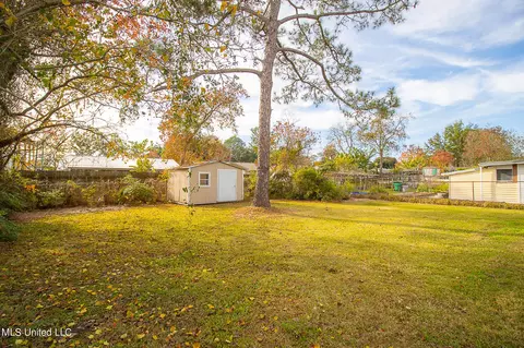 325 Ferguson Ave, Long Beach, MS 39560 photo 13
