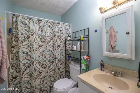 325 Ferguson Ave, Long Beach, MS 39560 photo 8