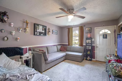 325 Ferguson Ave, Long Beach, MS 39560 photo 2