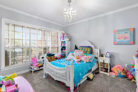 Bedroom - 109 Oakbrook Ct, Brandon, MS 39047 photo 5 of 8