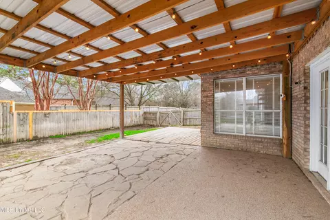 Other - 109 Oakbrook Ct, Brandon, MS 39047 photo 7 of 9