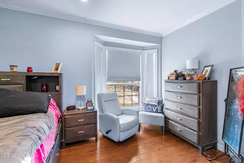 Bedroom - 109 Oakbrook Ct, Brandon, MS 39047 photo 3 of 8