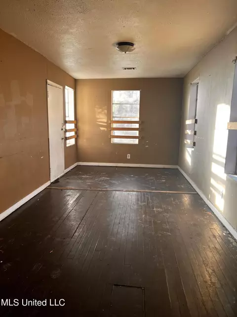 110 Culpepper Dr, Jackson, MS 39212 photo 7