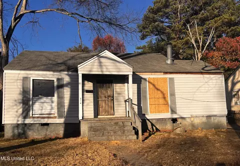 214 Sunny Lane Dr, Jackson, MS 39204