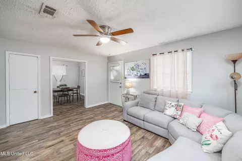 118 James Monroe Pl, Jackson, MS 39213 photo 6