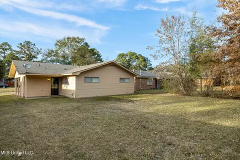 118 James Monroe Pl, Jackson, MS 39213 photo 3