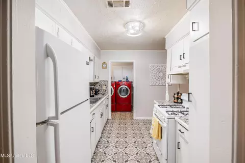 118 James Monroe Pl, Jackson, MS 39213 photo 10