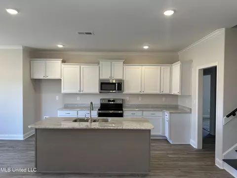 Kitchen - 7662 Willow Way, Hernando, MS 38632 photo 1 of 4
