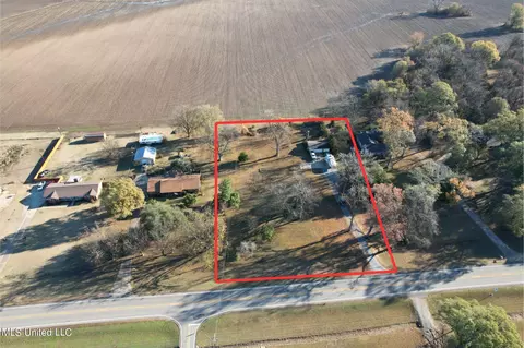 2261 Hwy 1, Greenville, MS 38703