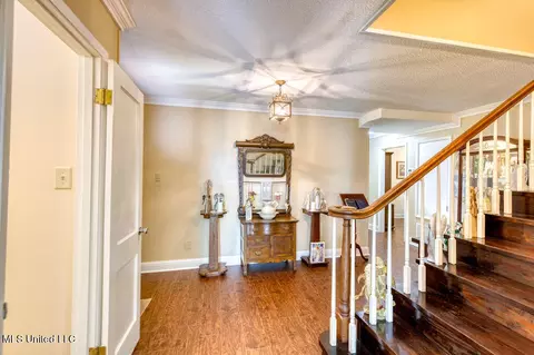 9728 Parkland Ct, Moss Point, MS 39562 photo 6