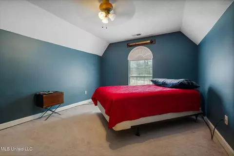 Bedroom - 1174 Greers Landing Dr, Hernando, MS 38632 photo 4 of 5