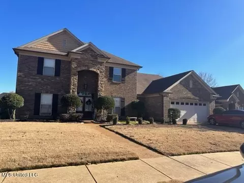 5962 Richard Place Dr, Horn Lake, MS 38637