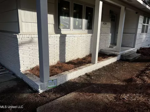 4374 Ridgewood Rd, Jackson, MS 39211 photo 2
