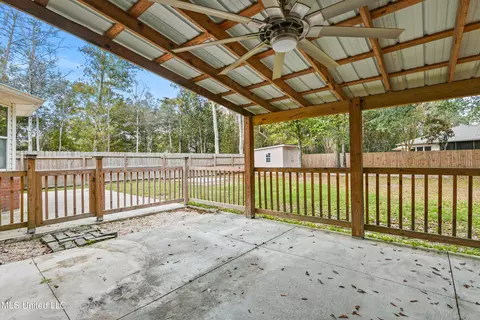 6317 Bambo St, Diamondhead, MS 39525