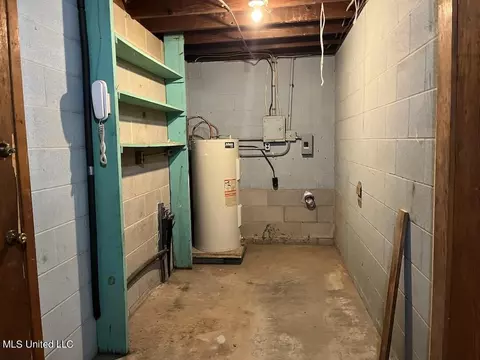 Other - 703 James Ave, Wiggins, MS 39577 photo 8 of 9