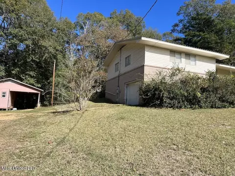 Exterior - 703 James Ave, Wiggins, MS 39577 photo 3 of 9